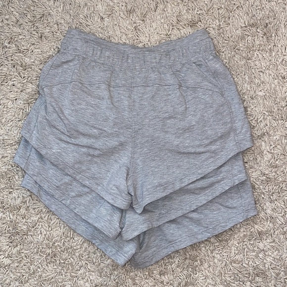 New Lululemon Inner Glow Short 3" * Modal size 6 Heathered Core Light Grey - Picture 9 of 11